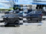 New 2025 Chevrolet Trax RS w/ Sunroof Package image 2