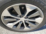 Used 2019 Jeep Cherokee Overland w/ Technology Group image 5