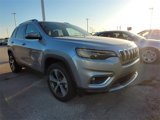 Used 2019 Jeep Cherokee Limited image 3