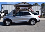 Used 2021 Ford Explorer XLT image 2