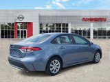 Used 2022 Toyota Corolla LE image 4