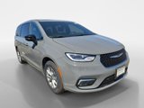 New 2025 Chrysler Pacifica Select image 2