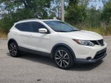 Used 2018 Nissan Rogue Sport SL w/ SL Premium Package image 2