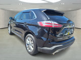 Used 2020 Ford Edge Titanium image 3