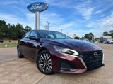 Used 2024 Nissan Altima 2.5 SV image 1