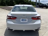 Used 2023 Toyota Camry SE image 4