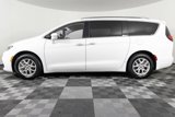 Used 2021 Chrysler Pacifica Touring-L image 3