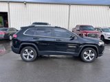 Used 2019 Jeep Cherokee Limited w/ Luxury Group image 4