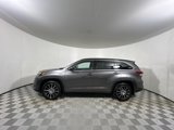 Used 2018 Toyota Highlander SE image 4