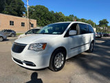 Used 2016 Chrysler Town & Country Touring image 3