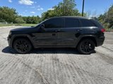 Used 2021 Jeep Grand Cherokee Laredo X image 2