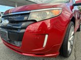 Used 2011 Ford Edge Sport w/ Driver Entry Pkg image 2