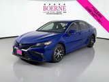 Used 2023 Toyota Camry SE image 3