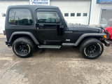 Used 2002 Jeep Wrangler SE image 2