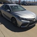 Used 2021 Toyota Camry SE image 3