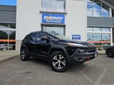 Used 2017 Jeep Cherokee Trailhawk image 2