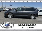Used 2022 Chrysler Pacifica Touring-L image 4