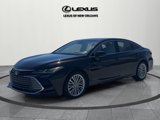 Used 2019 Toyota Avalon Limited image 3