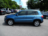 Used 2017 Volkswagen Tiguan S image 2