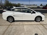 Used 2017 Toyota Prius Four image 3