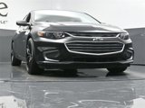 Used 2018 Chevrolet Malibu Premier w/ Premier Sun and Wheel Package image 3