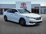 Used 2017 Honda Accord Touring image 3