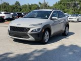 Used 2022 Hyundai Kona SEL image 3