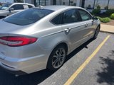 Used 2019 Ford Fusion SEL image 2