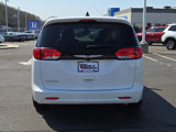 Used 2022 Chrysler Voyager LX image 6