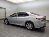 Used 2018 Toyota Camry XLE image 3