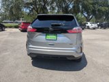 Used 2022 Ford Edge SE w/ Black Appearance Package image 4