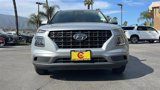 Certified 2022 Hyundai Venue SE image 4