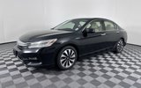 Used 2017 Honda Accord Touring image 4