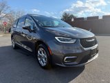 Certified 2021 Chrysler Pacifica Limited image 2