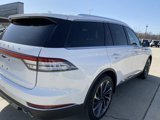 Used 2021 Lincoln Aviator Reserve w/ Equipment Group 202A image 4