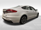 Used 2019 Ford Fusion SE image 5