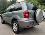 Used 2005 Toyota RAV4 4WD image 4