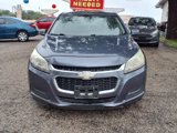 Used 2015 Chevrolet Malibu LT w/ Power Convenience Package image 2