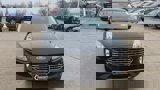 Used 2021 Ford Escape Titanium image 3