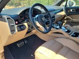 Used 2023 Porsche Cayenne S image 4