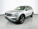 Used 2020 Volkswagen Tiguan SEL image 3