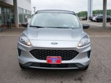 Certified 2022 Ford Escape SE image 2