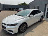 Used 2018 Chevrolet Malibu Premier w/ Premier Sun and Wheel Package image 2