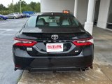 Used 2023 Toyota Camry SE image 4