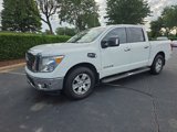 Used 2017 Nissan Titan SV image 5