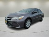 Used 2017 Toyota Camry LE image 3