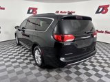 Used 2017 Chrysler Pacifica Touring-L image 4