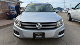 Used 2017 Volkswagen Tiguan S image 4