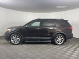 Used 2014 Ford Explorer XLT w/ Equipment Group 202A image 3