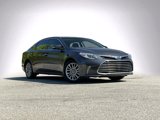 Used 2016 Toyota Avalon Limited image 2